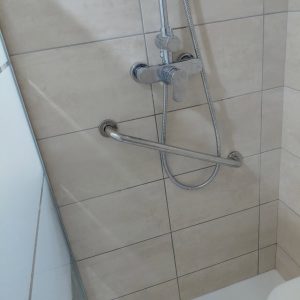 Salle de bain PMR - Habita reneuf